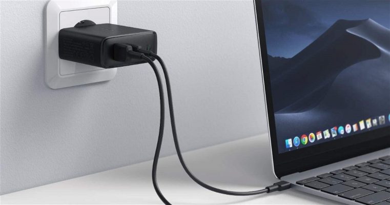 Apple tendrá que pagar 1.000 dólares a un hombre por no incluir un cargador en la caja del iPhone